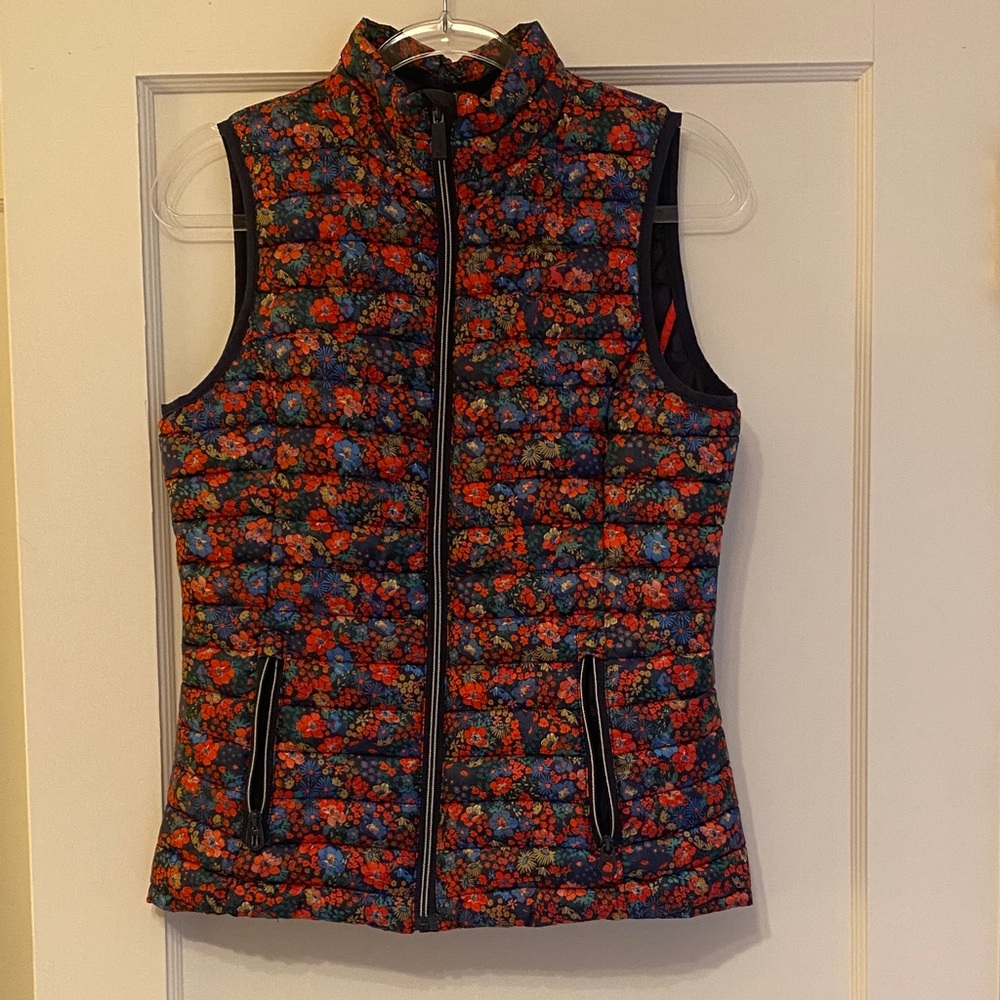 Joules Multicolor Floral Puffer Vest